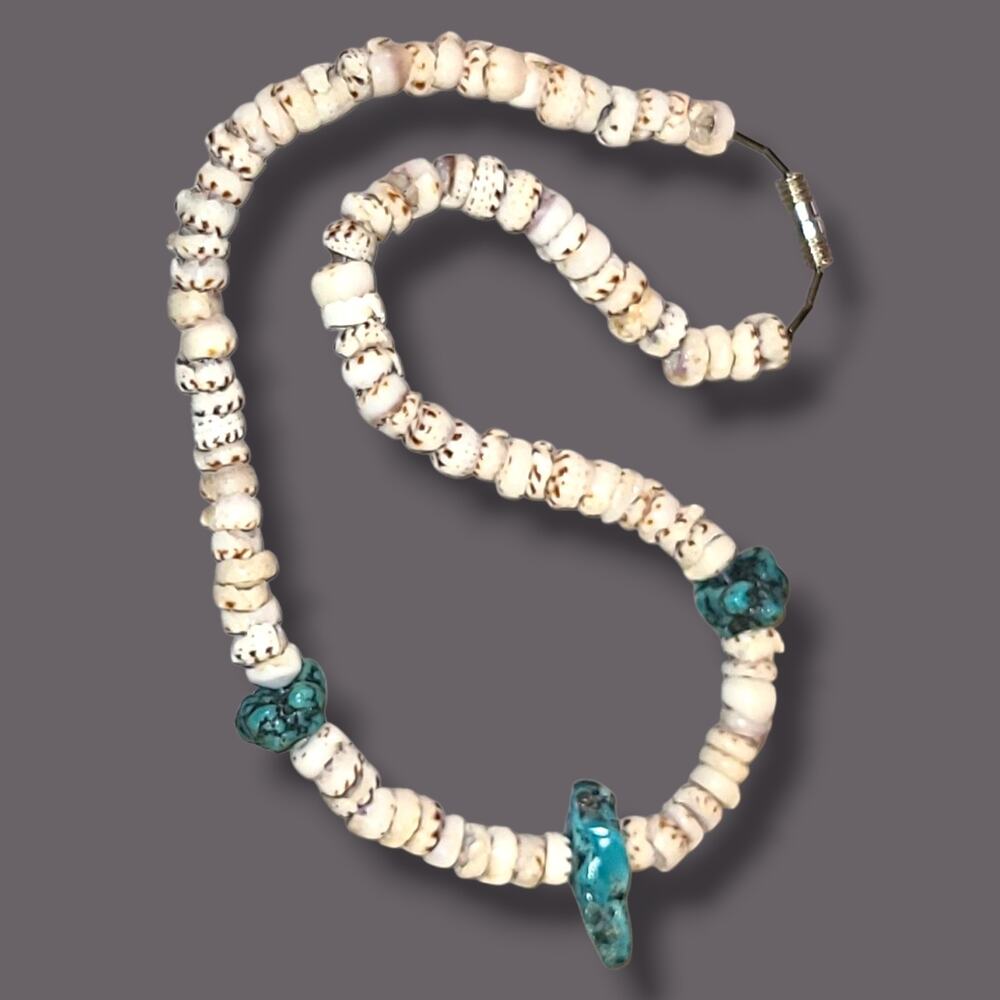 Vintage Real Tiger Puka Shells & Turquoise Stone Necklace 16"